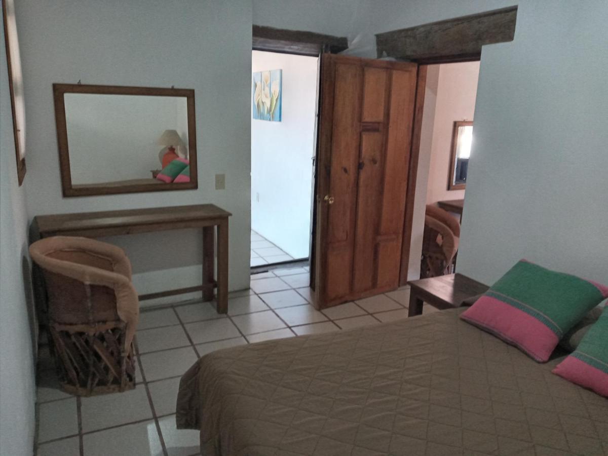 Las Margaritas Hotel Posada Тапальпа Экстерьер фото