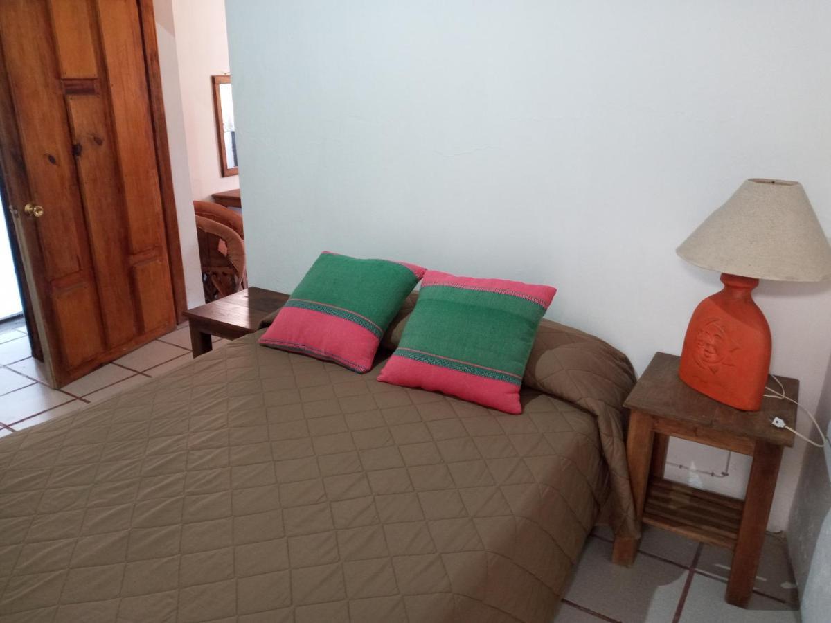 Las Margaritas Hotel Posada Тапальпа Экстерьер фото